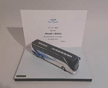 9751692d-3d04-40d6-a07c-064db66bb8bf