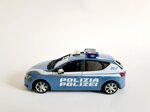 seat-leon-polizia-di-stato-squadra-volante-scritta-bilingue