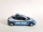 seat-leon-polizia-di-stato-squadra-volante-scritta-bilingue