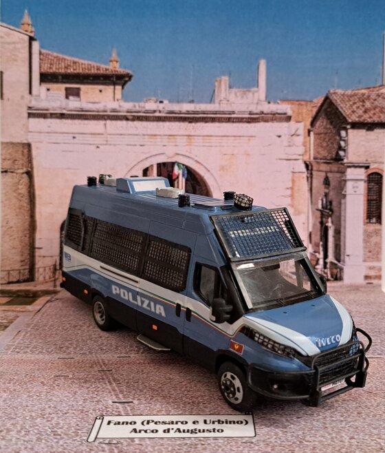 0781281b-c82c-477a-93fe-2f1760796b77