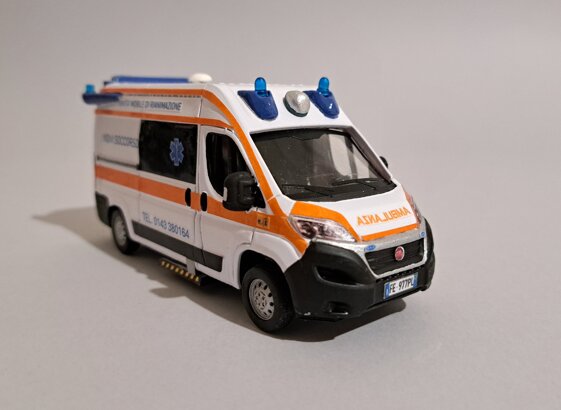 752371da-f95d-4e69-9477-b9a0830b55c5