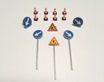 kit-segnaletica-stradale-da-personalizzare-e-birilli-in-scala-143