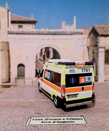 f2c4bf70-4c53-4ff2-8cbf-f5cbb011e6ec