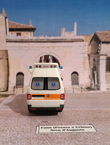 71eea8bf-3c60-4192-9de3-ba20bfd2bdab