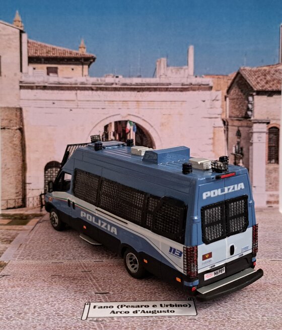 e3ed0657-d52f-4c1c-b6b7-b543c698685e