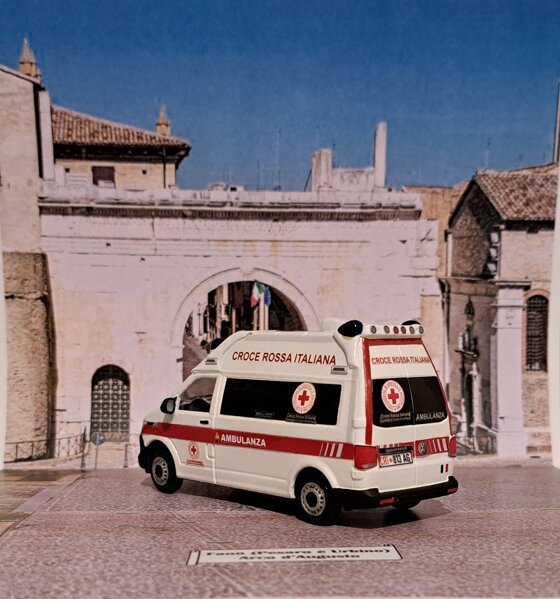 f2e02944-f305-40a3-bd78-306076d1a356