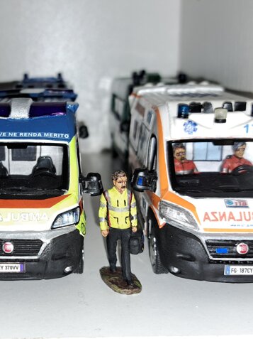 0398abbd-c408-4de6-b7ea-eeee9f4bf224