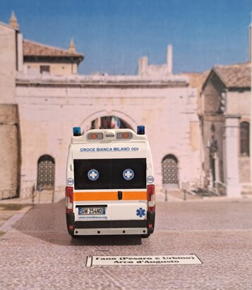 003273d1-a9e4-4528-a118-d3a324a606c1