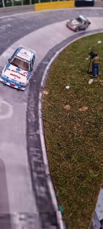 1b262b7d-ad69-4f73-a283-95fed08f6e77