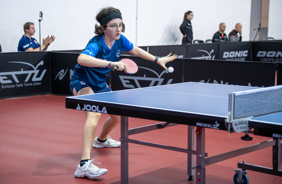 Claudia da applausi, è terza nel singolare Under 15 a Vila Real (dal sito FITET) Claudia da applausi, è terza nel singolare Under 15 a Vila Real (dal sito FITET)