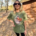 t-shirt-con-logo-vari-colori