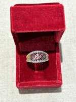 anello-con-zirconi-traforato