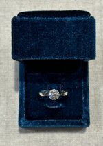 anello-solitario-con-diamante