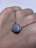 collana-pendente-in-oro-bianco-con-diamante