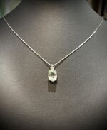 collana-con-pendente-acquamarina-e-diamante-brillante