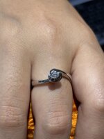 solitario-abbraccio-con-diamante