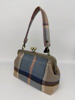 borsetta-in-tessuto-tartan