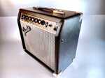 fender-frontman-15-r-ampli-per-chitarra-venduto