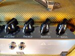 fender-bronco-amplificatore-2-canali-15-watt-year-1994-venduto