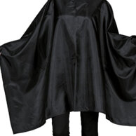 Mantella nera in tessuto antimacchia che respira e fa scivolare i capelli. 100% poliestere leggero 130 gr