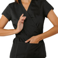 Kimono Tonga nero in tessuto antimacchia che respira e fa scivolare i capelli. 100% poliestere leggero 130 gr