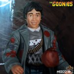 mezco-the-goonies-5-points-action-figure-x5-set