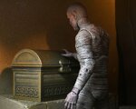 neca-the-mummy-figure-sarcophagus-accessory-horror-universal-monsters