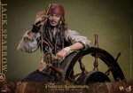 hot-toys-jack-sparrow-dx-exclusive-dead-men-tells-no-tales-16-figure