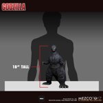 mezco-godzilla-ultimate-action-figure-light-up-sound-85cm
