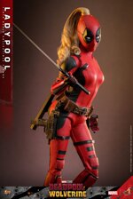 hot-toys-ladypool-16-action-figure-deadpool-wolverine