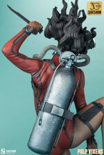 sideshow-pulp-vixens-premium-format-deep-down-14-resin-statue