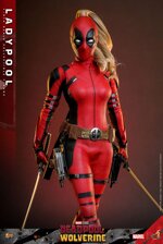 hot-toys-ladypool-16-action-figure-deadpool-wolverine