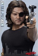 asmus-snake-plissken-escape-from-new-york-16-doll-figure