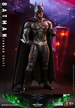 hot-toys-batman-forever-movie-masterpiece-sonar-suit-16-doll-figure