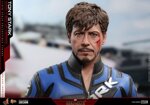 hot-toys-tony-stark-mark-v-suit-up-iron-man-2-deluxe-16-figure