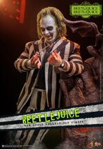 hot-toys-beetlejuice-16-action-figure-movie-masterpiece