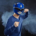 hasbro-blue-rangers-11-helmet-wearable-cosplay-power-rangers-lightning