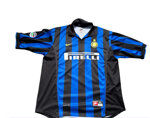 baggio-inter-signed-t-shirt