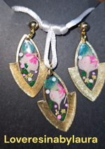 parure-in-ottone-con-trasparenza-di-fiori-rosa