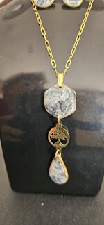 parure-esagonale-marmorizzato-grigio