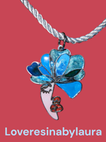 pendente-viso-donna-colori-sfumati-nel-celeste