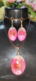 parure-ovale-fuxia-bianco