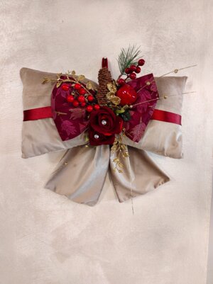 doppio-fiocco-con-nastro-fiorito