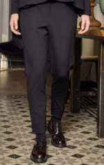 omer-pantalone-sigaretta