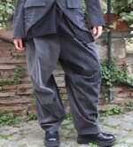 industrial-jeans-con-tagli