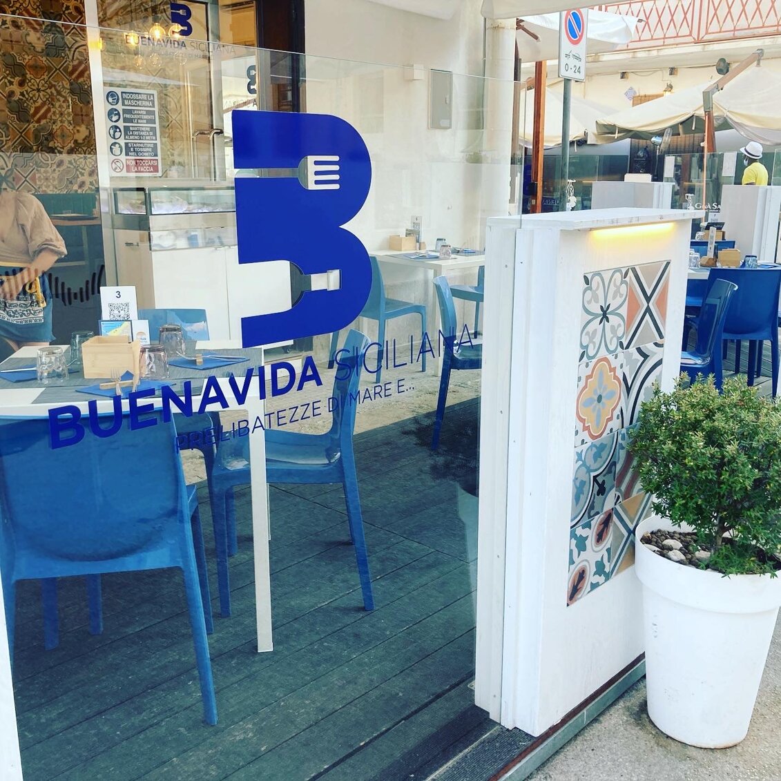 39d95d8e-a692-4ea9-8600-c3c503170de5 39d95d8e-a692-4ea9-8600-c3c503170de5