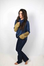 dolcevita-blu-con-polsi-oro