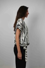 top-in-raso-di-viscosa-stampa-animalier