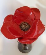 fiore-con-piedistallo