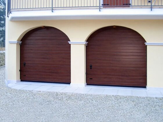 0b857c6a-0748-4280-b9de-9308e579949c 0b857c6a-0748-4280-b9de-9308e579949c